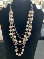 Silver tone necklace w/multi colored beads