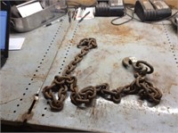 chain with 1 hook