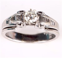 14K WHITE GOLD DIAMOND LADIES RING - 0.67 CTW