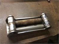 Winch cable roller