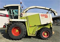 CLAAS 860 Self Propelled Forage Harvester w/Heads