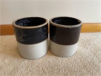 LOT OF 2 SMALL BROWN & WHITE CROCKS - DAMAGE ON 1
