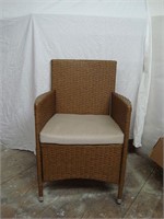 Safaveih Outdoor Wicker Chair
