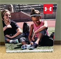 Under armor cloth advertising picture