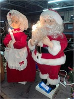 Mr & Mrs Santa Claus Electric Figures (both work)