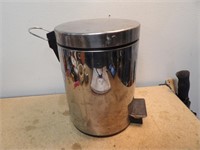 Small Pedal Garbage Can