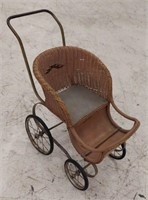 Vintage 1930s Wicker Baby Carriage By Hedstrom