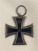 Antique WWI German iron cross medal award