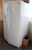 LG Refrigerator, MDL LSC27931SW  /01, works, 36"w x 33"d x 70"h