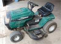 Lawn General Riding Mower (view 2)