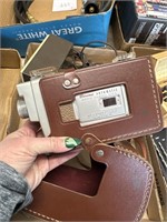 VINTAGE BROWNIE AUTOMATIC CAMERA AND MORE / NOT