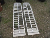 34) Aluminum ramps