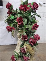Angel Statue Pot is 22"  Garden Decor w Roses