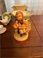 Vintage Chalkware Figure, Soap Dish and