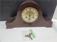 Cuckoo clock Co. Mantle Clock