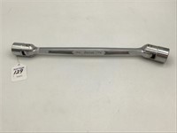 Snap On Socket Wrench (3/4 & 7/8)