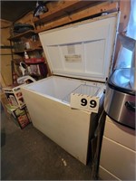 15.1 Cubic Kenmore Chest Freezer