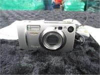 Kodak EasyShare LS443 Digital Camera and Dock