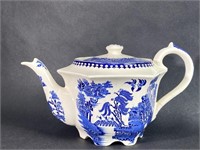 ENGLISH SADLER BLUE WILLOW Teapot