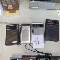 4 handheld radios