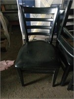 Black chair with black pad