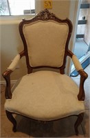 Q - VINTAGE OCCASIONAL CHAIR