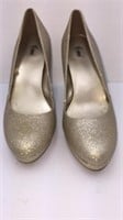 Fiona Shimmering Gold Shoes 4 inch Heel Size 6 1/2