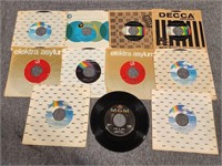 (11) Conway Twitty 45s
