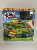 MAGIC TRACKS DINO CHOMPERS