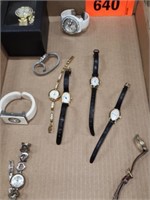 LOT VARIOUS WOMENS WATCHES