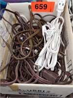 LOT OF HOUSEHOLD EXTENSION CORDS