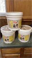 3 buckets of milk replacer