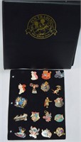 Disney Collectible Pin Book 52 Pins