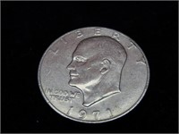 1971:Eisenhower US dollar coin.