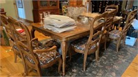 Oak Thomasville Dining Table, 8 Chairs, Three 20"