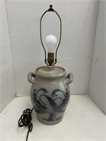 Rockdale crock lamp