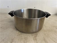 Revere Ware pot