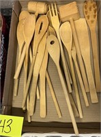 flat wooden spoons