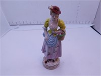 Figurine Dame style victorienne 8"h en porcelaine