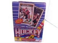 Boite de cartes hockey opee-chee 1991-92