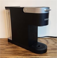 KEURIG Coffee Maker