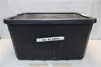QUALITY RUBBER STORAGE TUB WITH COVER