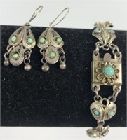 Vintage Turqoise & Silver Earrings & Bracelet