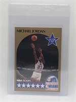 1990 NBA Hoops Michael Jordan Basketball Card /