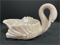 Crown Tuscan Cambridge Glass Swan.