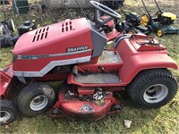 SNAPPER 1350LX RIDING MOWER FOR PARTS