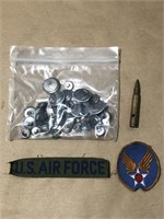 BAG OF US MILITARY BUTTONS TWO AIR FORCE PATCHES