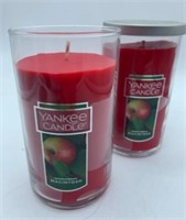 Yankee Candle Medium Perfect Pillar Macintosh 2 PK