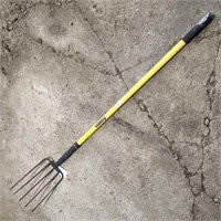 New Valley 5 Prong Fork w/ Fibreglass Handle