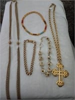 Sperry's Perky Modes/5Costume Jewelry Necklaces